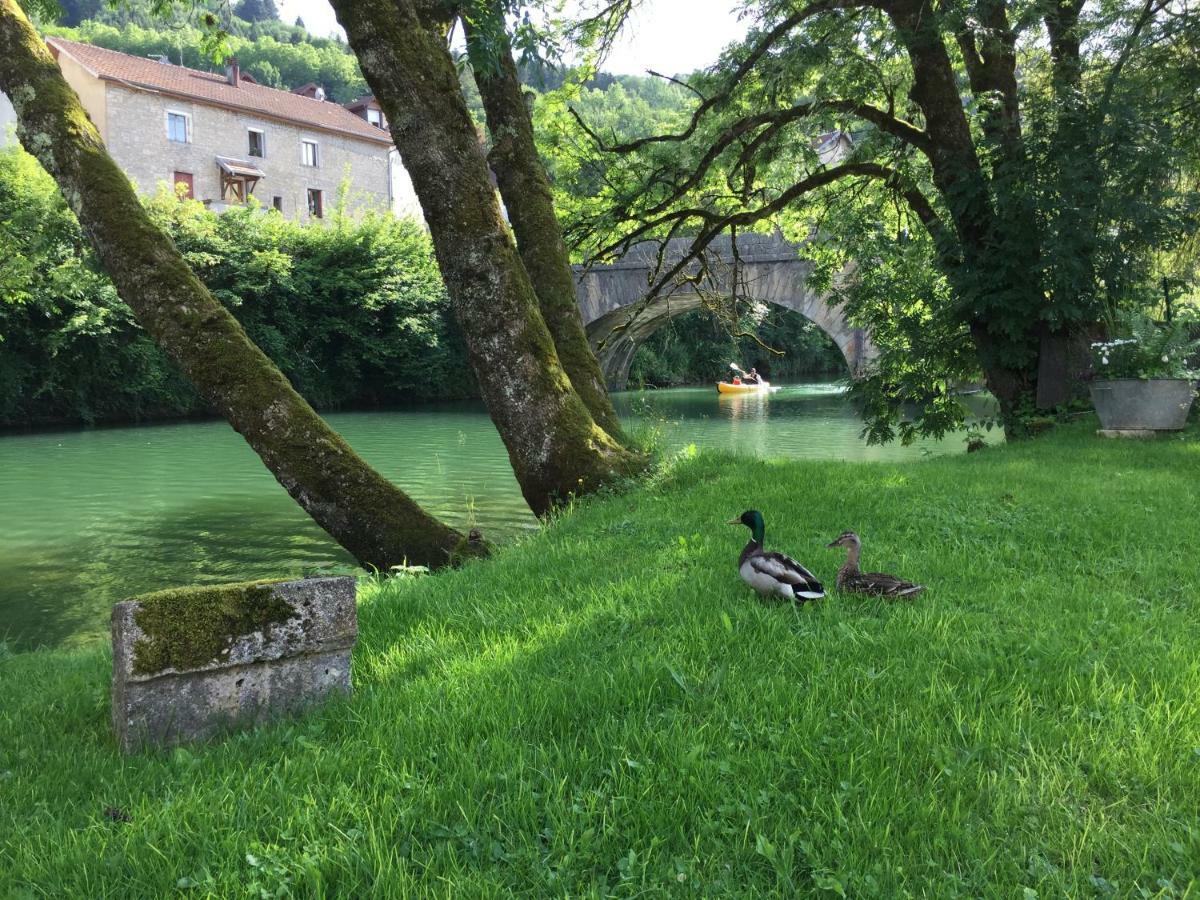 Gite Sur Loue Ornans Exterior foto